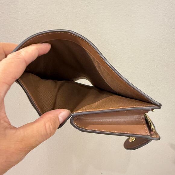 Last 3‼️Coach Medium Corner Zip Wallet Signature Canvas Shell Print CBO36 - Picture 7 of 13